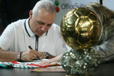 Stoichkov with the Golden Ball in Kavarna on July 25th!