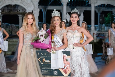 Gymnast became Miss Sozopol 2019, Miss China crowned her